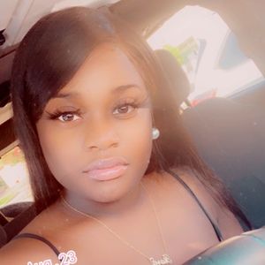 Meet your Posher, Tiara